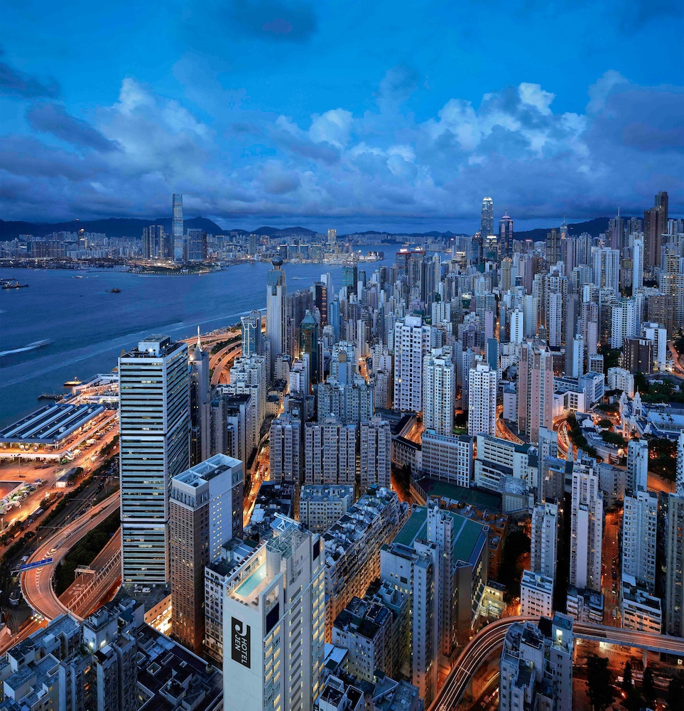 JEN Hong Kong by Shangri-La