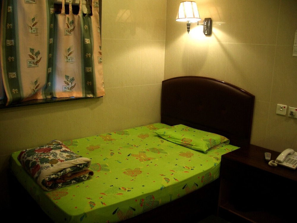 Li's Chain Hostel