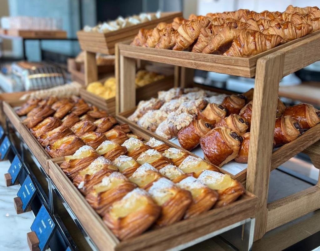 Regent Hong Kong - 5-Star Luxury Hotels