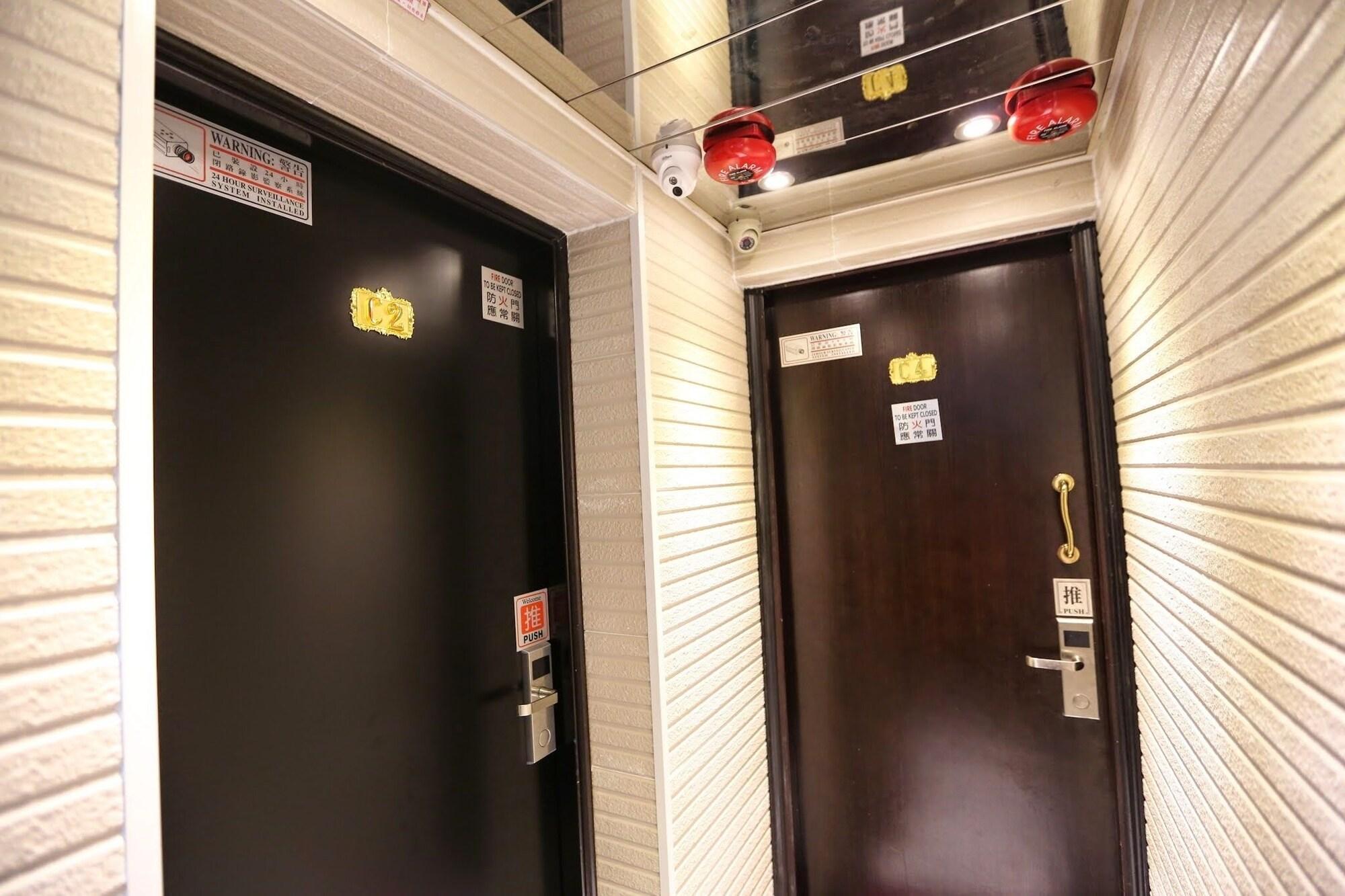 Tom's Tourist Guest House