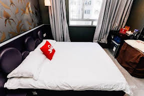 Bloomsbury Inn Image 2