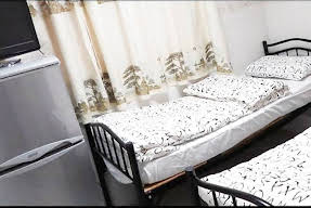 South and North House Image 4