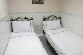 South and North House Image 17