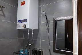 Tom's Tourist Guest House Image 24